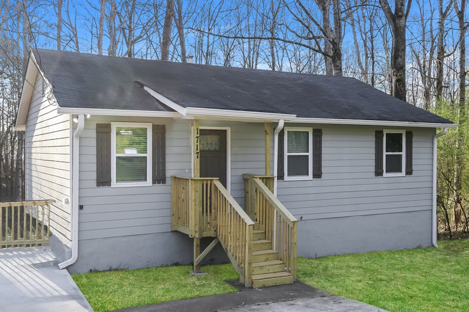 1717 COUNTRY PARK WAY, LAWRENCEVILLE, GA 30043 Home for Rent 3 Beds